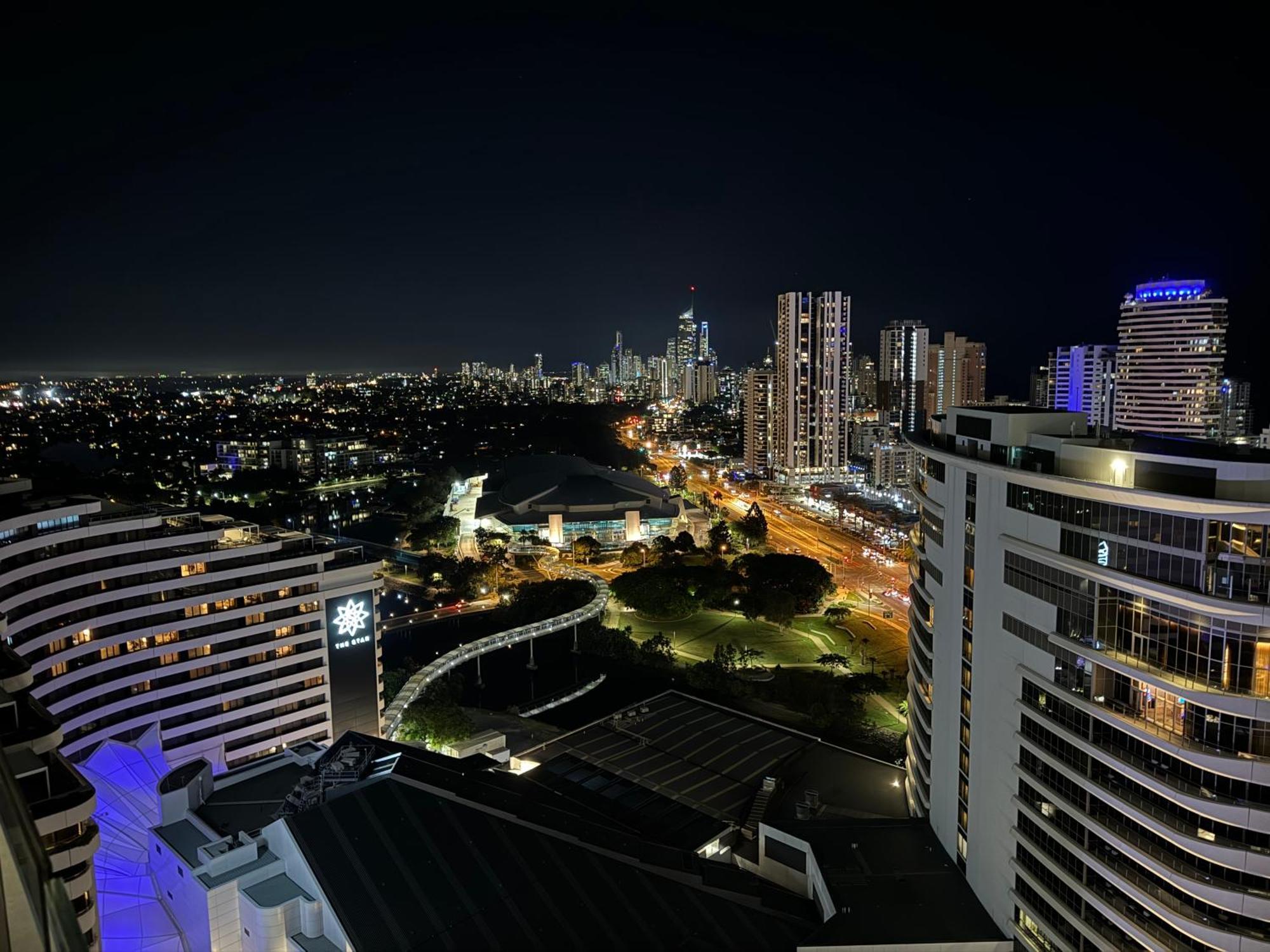Lamour Ocean View Apartment I In Casino Broadbeach - Free Parking-195Cm Gold Coast Buitenkant foto